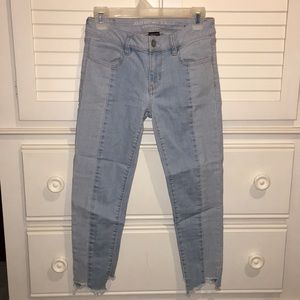 American Eagle two tone jeans